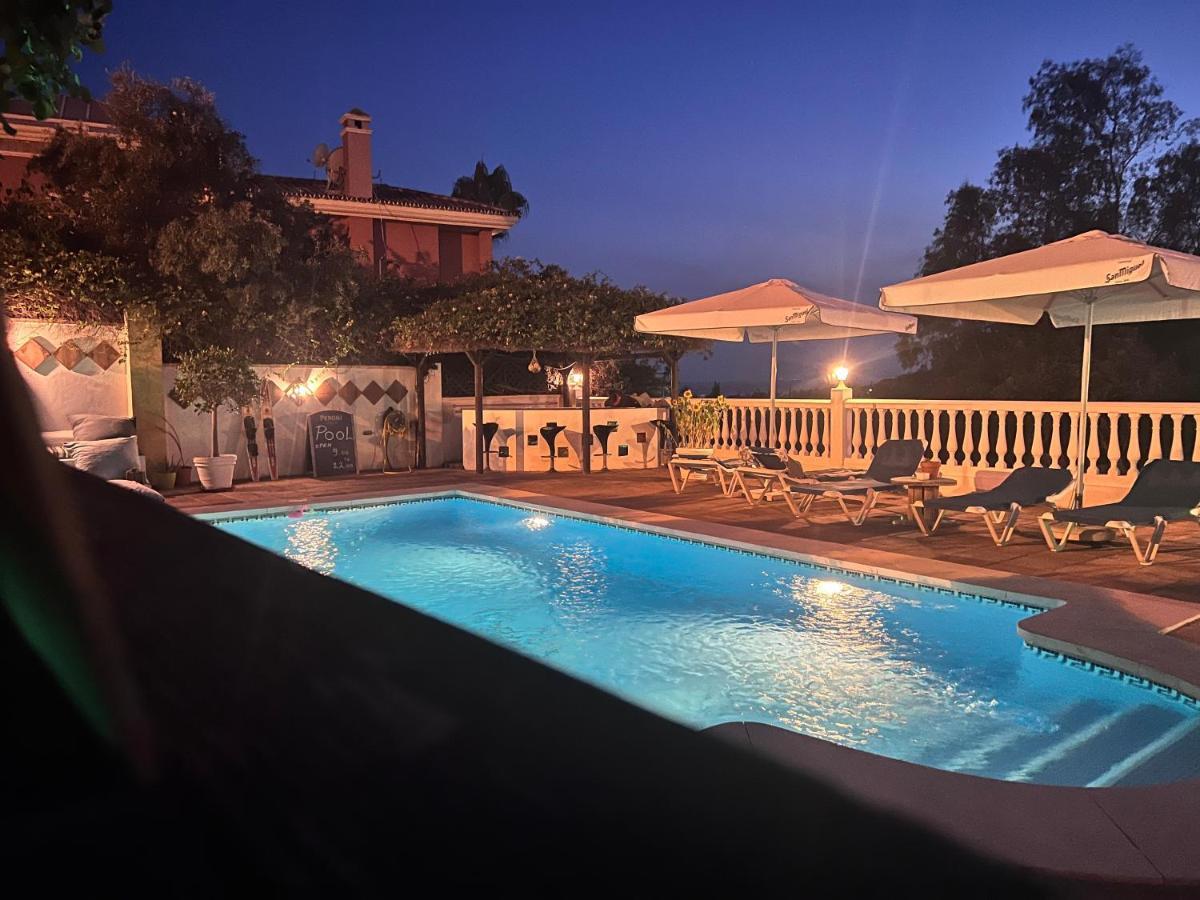 B&B Villa Michieli Marbella Exterior photo